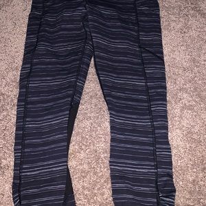 lululemon cropped leggings